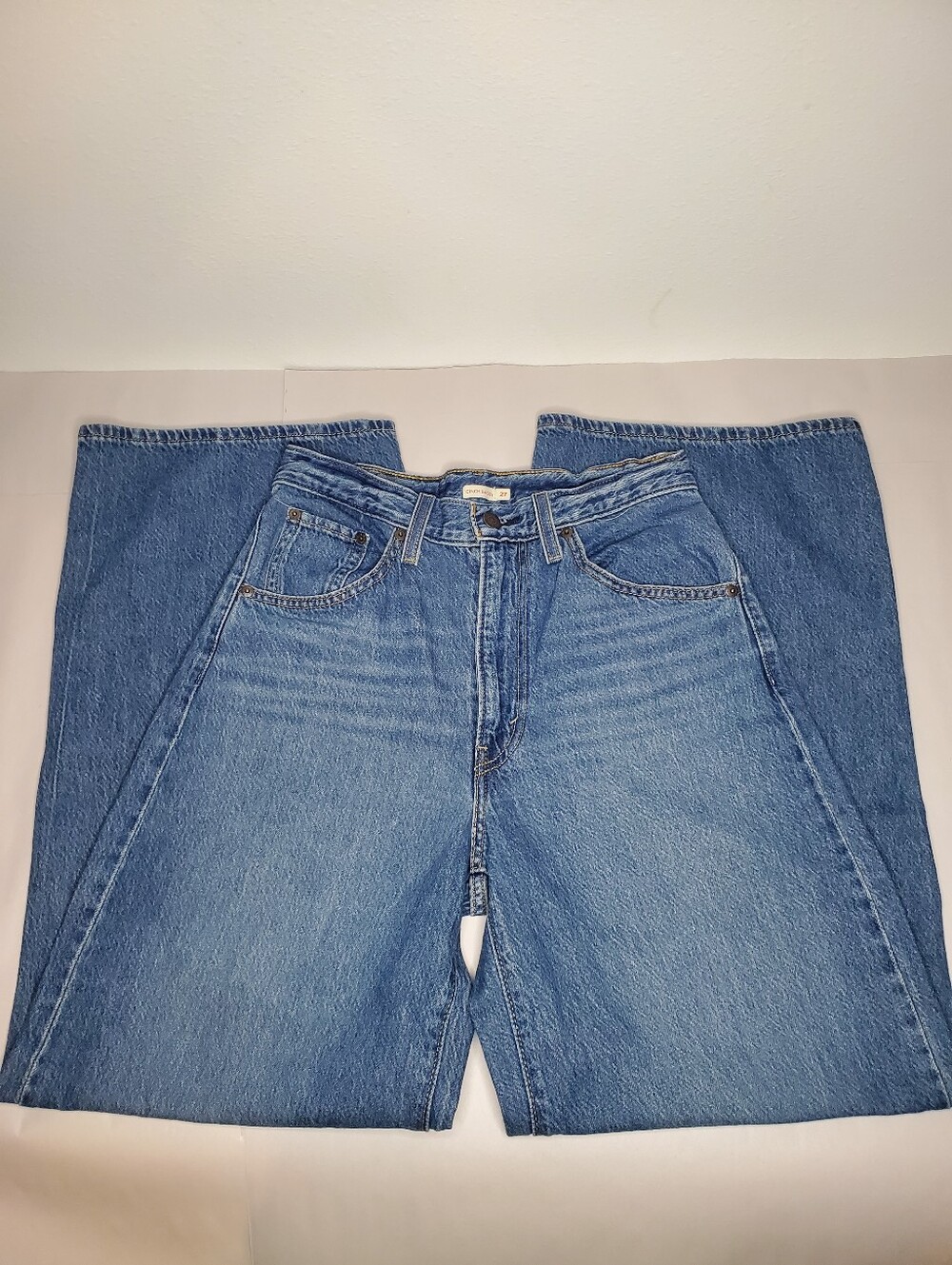 Levi's Cinch Baggy Lightweight Women's Jeans Size 27 - Picture 2 of 13